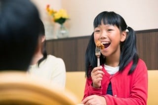 お客様に大手外食チェーン・大手食品商社が多数! 関東圏の食生活を支える物流インフラ企業! お客様に大手外食チェーン・大手食品商社が多数! 関東圏の食生活を支える物流インフラ企業!